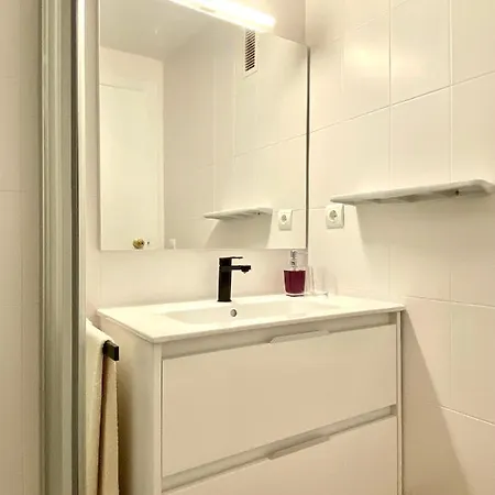 Con 3 Habitaciones, Terraza Y Jardin Comunitario Con Piscina En Appartamento Sant Antoni De Calonge
